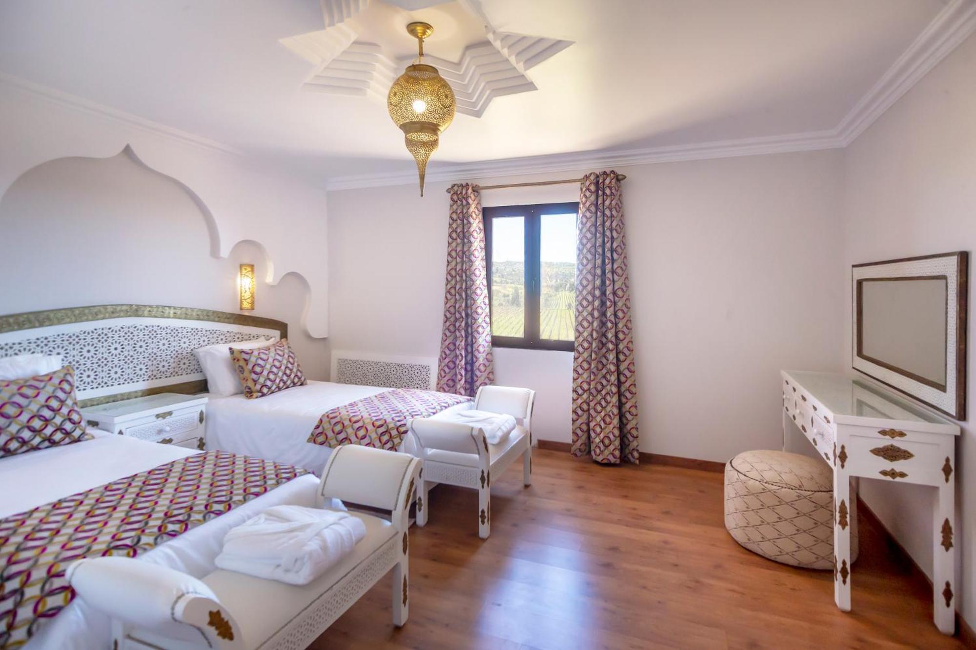Al Karob Yoga Boutique Hotel Guia  Εξωτερικό φωτογραφία