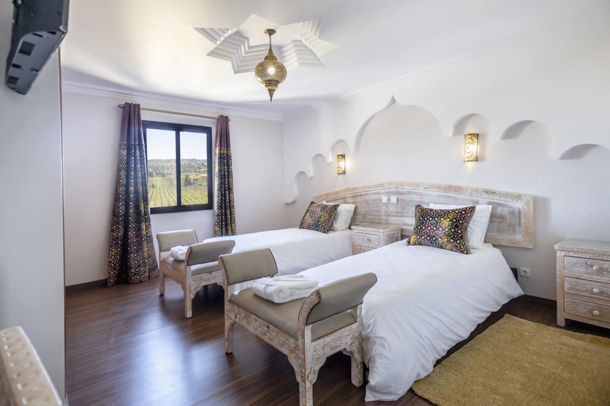 Al Karob Yoga Boutique Hotel Guia  Εξωτερικό φωτογραφία